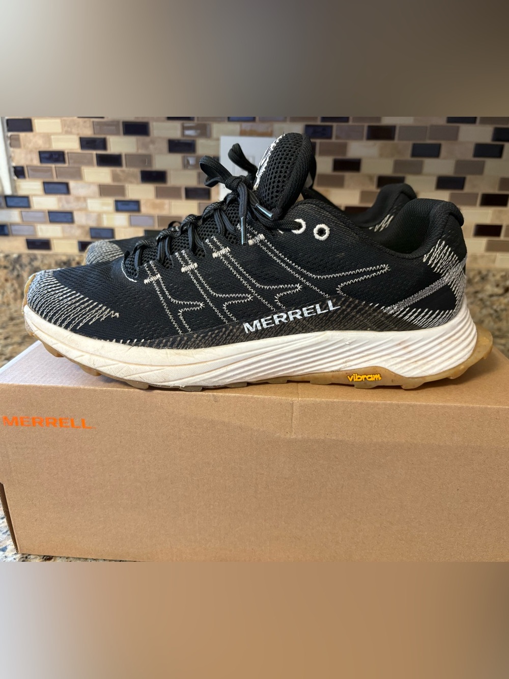 Men’s Merrell Moab Flight Solution Dye Vibram Float Pro Hiking Shoe Black 11.5